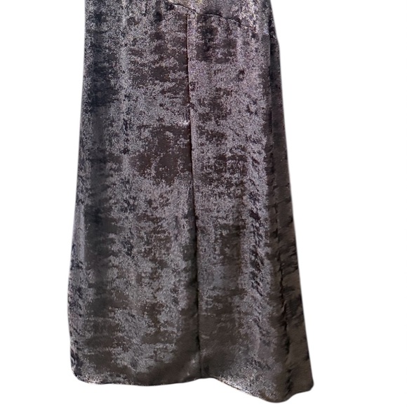 DKNY Women's Velvet Slip Dress | Size 6 - Picture 5 of 7